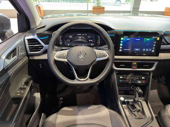 VOLKSWAGEN-TAOS-2026