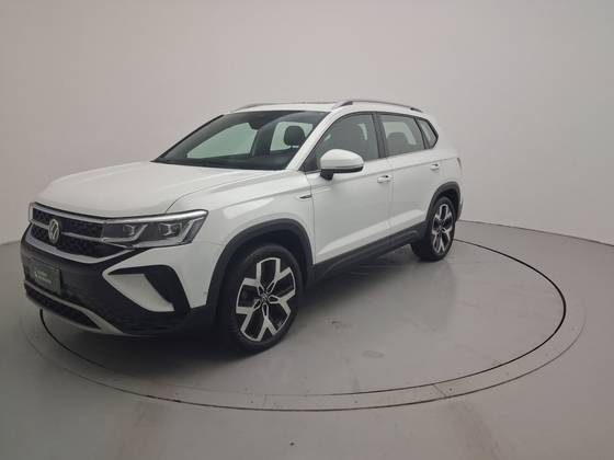 VOLKSWAGEN TAOS 1.4 250 TSI TOTAL FLEX HIGHLINE AUTOMÁTICO
