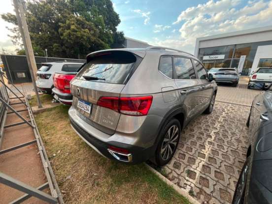 VOLKSWAGEN-TAOS-1.4 250 TSI TOTAL FLEX HIGHLINE AUTOMÁTICO VOLKSWAGEN-TAOS-2023