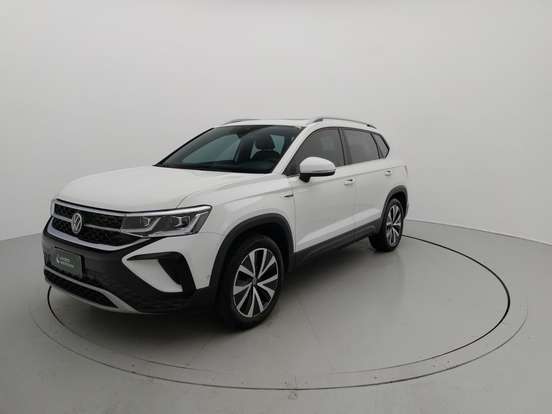 VOLKSWAGEN-TAOS-2023