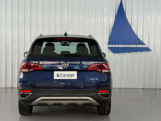 VOLKSWAGEN-TAOS-2022