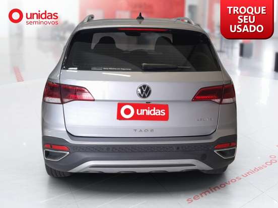 VOLKSWAGEN-TAOS-2025