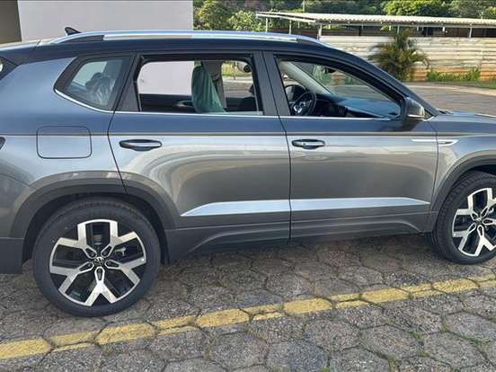 VOLKSWAGEN-TAOS-1.4 250 TSI TOTAL FLEX HIGHLINE AUTOMÁTICO VOLKSWAGEN-TAOS-2026