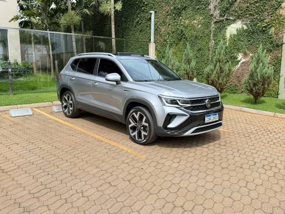 VOLKSWAGEN TAOS 1.4 250 TSI TOTAL FLEX HIGHLINE AUTOMÁTICO