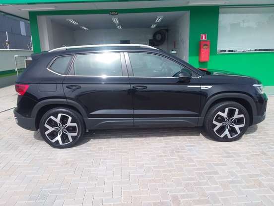 VOLKSWAGEN-TAOS-1.4 250 TSI TOTAL FLEX HIGHLINE AUTOMÁTICO VOLKSWAGEN-TAOS-2024
