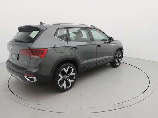 VOLKSWAGEN-TAOS-1.4 250 TSI TOTAL FLEX HIGHLINE AUTOMÁTICO VOLKSWAGEN-TAOS-2024