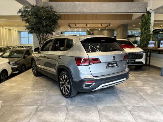 VOLKSWAGEN-TAOS-1.4 250 TSI TOTAL FLEX HIGHLINE AUTOMÁTICO VOLKSWAGEN-TAOS-2023
