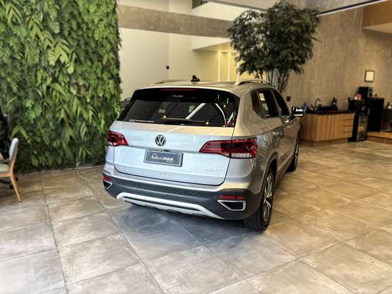 VOLKSWAGEN-TAOS-1.4 250 TSI TOTAL FLEX HIGHLINE AUTOMÁTICO VOLKSWAGEN-TAOS-2023