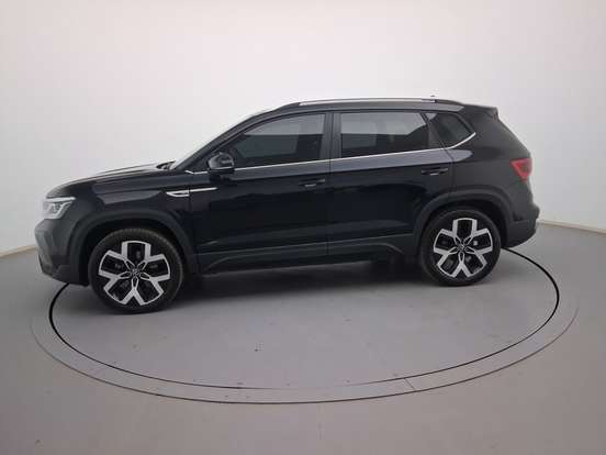 VOLKSWAGEN-TAOS-2024