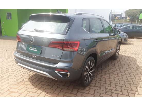 VOLKSWAGEN-TAOS-1.4 250 TSI TOTAL FLEX HIGHLINE AUTOMÁTICO VOLKSWAGEN-TAOS-2023