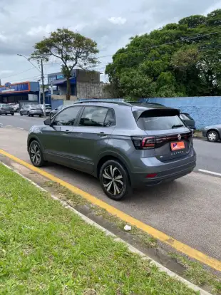 VOLKSWAGEN-T-CROSS-2021