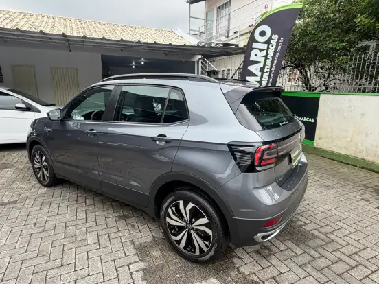 VOLKSWAGEN-T-CROSS-1.0 200 TSI TOTAL FLEX COMFORTLINE AUTOMÁTICO VOLKSWAGEN-T-CROSS-2023