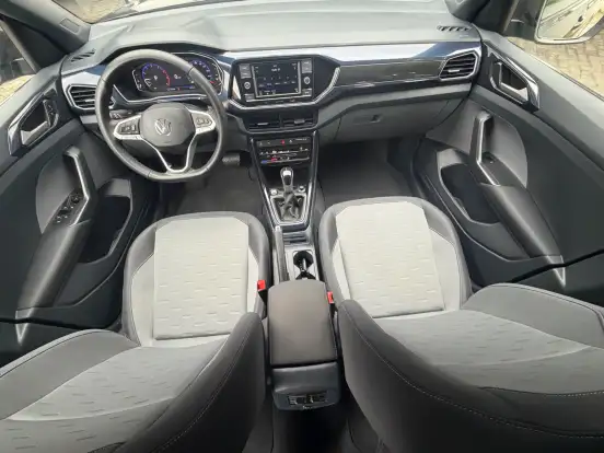 VOLKSWAGEN-T-CROSS-1.0 200 TSI TOTAL FLEX COMFORTLINE AUTOMÁTICO VOLKSWAGEN-T-CROSS-2023