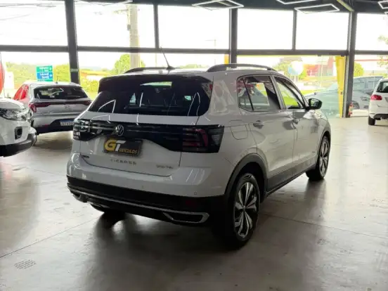VOLKSWAGEN-T-CROSS-1.0 200 TSI TOTAL FLEX COMFORTLINE AUTOMÁTICO VOLKSWAGEN-T-CROSS-2021