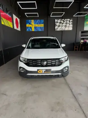 VOLKSWAGEN-T-CROSS-2021