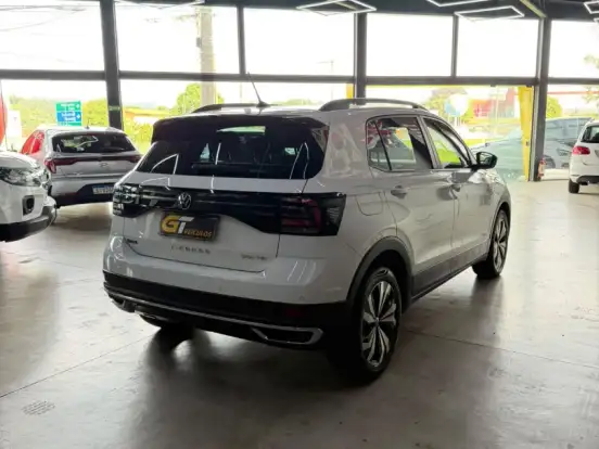 VOLKSWAGEN-T-CROSS-1.0 200 TSI TOTAL FLEX COMFORTLINE AUTOMÁTICO VOLKSWAGEN-T-CROSS-2021