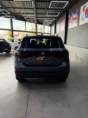 VOLKSWAGEN-T-CROSS-2021