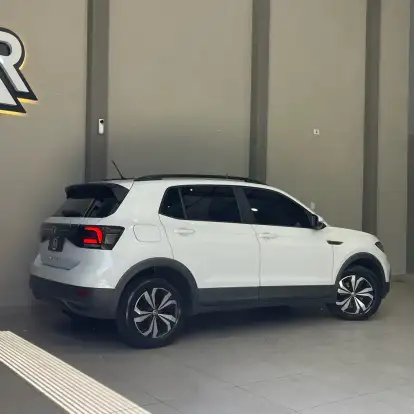 VOLKSWAGEN-T-CROSS-2022