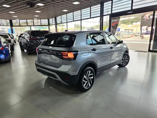 VOLKSWAGEN-T-CROSS-2026