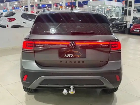 VOLKSWAGEN-T-CROSS-2025