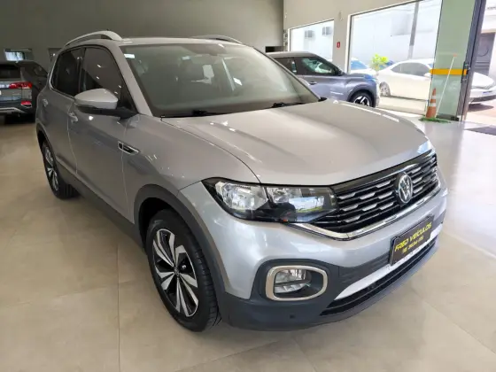 VOLKSWAGEN T-CROSS 1.4 250 TSI TOTAL FLEX HIGHLINE AUTOMÁTICO