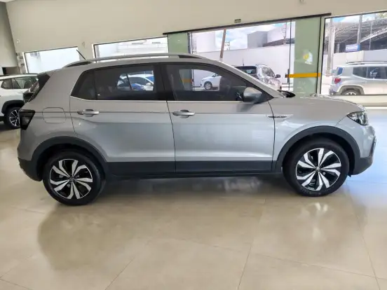 VOLKSWAGEN-T-CROSS-2023