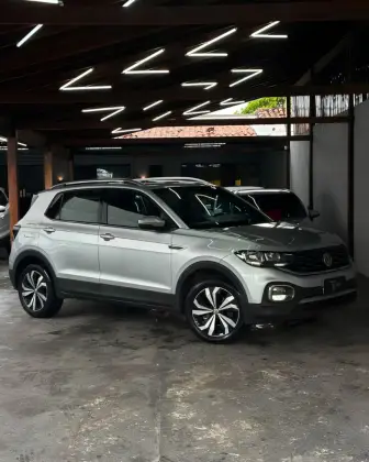 VOLKSWAGEN T-CROSS 1.4 250 TSI TOTAL FLEX HIGHLINE AUTOMÁTICO