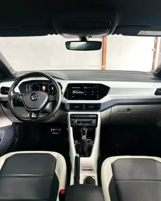 VOLKSWAGEN-T-CROSS-1.4 250 TSI TOTAL FLEX HIGHLINE AUTOMÁTICO VOLKSWAGEN-T-CROSS-2020