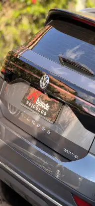 VOLKSWAGEN-T-CROSS-2020