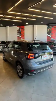 VOLKSWAGEN-T-CROSS-1.4 250 TSI TOTAL FLEX HIGHLINE AUTOMÁTICO VOLKSWAGEN-T-CROSS-2019