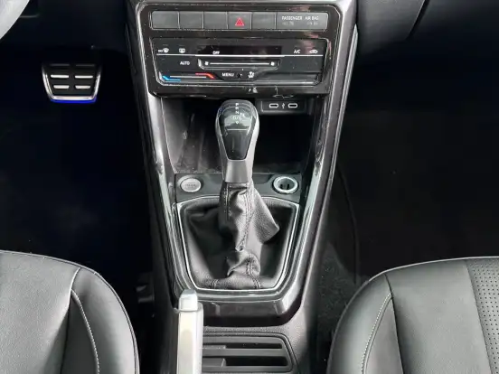 VOLKSWAGEN-T-CROSS-2026