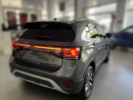 VOLKSWAGEN-T-CROSS-1.4 250 TSI TOTAL FLEX HIGHLINE AUTOMÁTICO VOLKSWAGEN-T-CROSS-2026