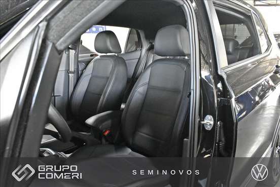 VOLKSWAGEN-T-CROSS-2023
