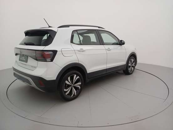 VOLKSWAGEN-T-CROSS-2024