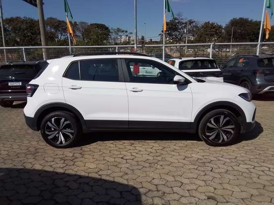 VOLKSWAGEN-T-CROSS-1.0 200 TSI TOTAL FLEX AUTOMÁTICO VOLKSWAGEN-T-CROSS-2025