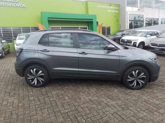 VOLKSWAGEN-T-CROSS-1.0 200 TSI TOTAL FLEX AUTOMÁTICO VOLKSWAGEN-T-CROSS-2025