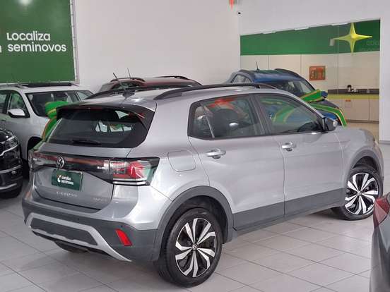 VOLKSWAGEN-T-CROSS-2024