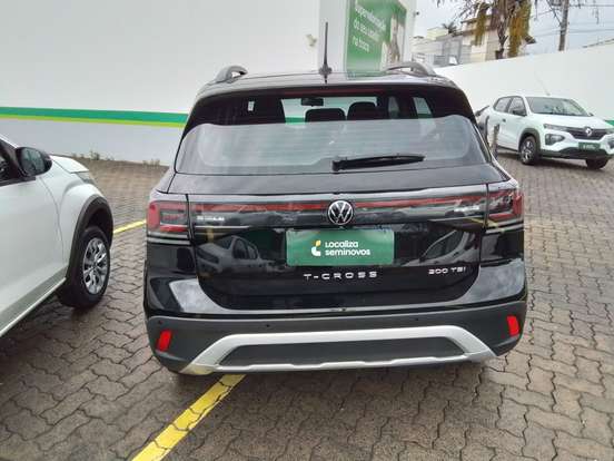 VOLKSWAGEN-T-CROSS-2024