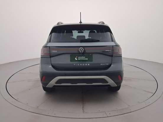 VOLKSWAGEN-T-CROSS-2024
