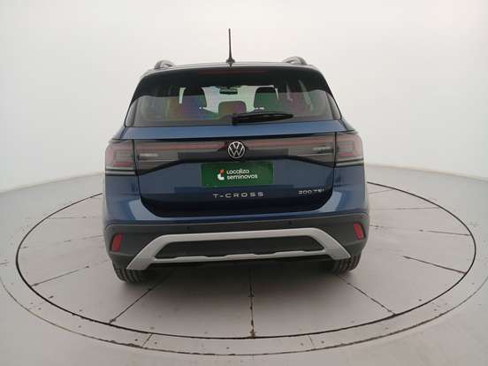 VOLKSWAGEN-T-CROSS-2024
