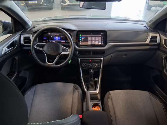 VOLKSWAGEN-T-CROSS-2025