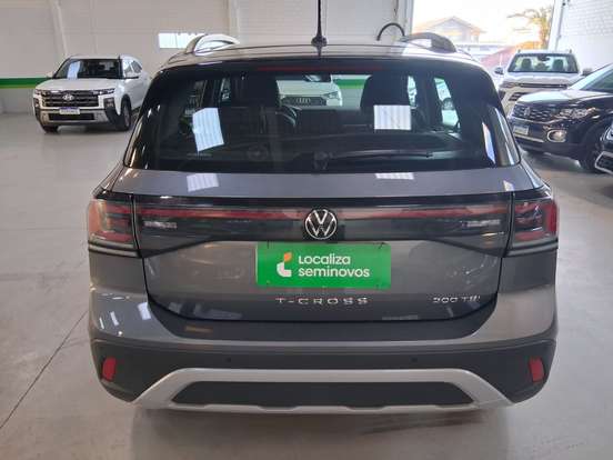 VOLKSWAGEN-T-CROSS-2025