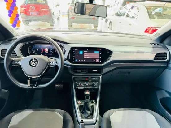 VOLKSWAGEN-T-CROSS-2024
