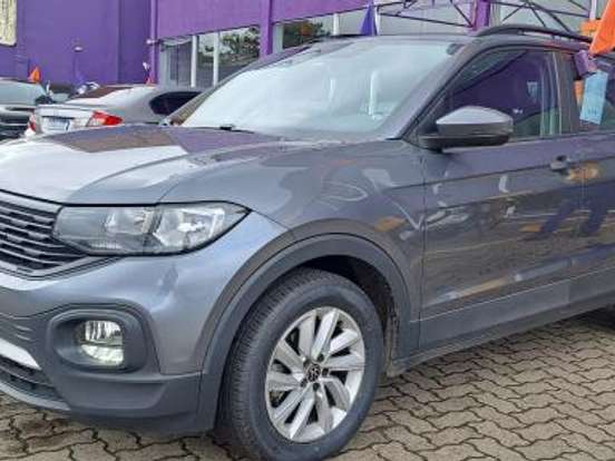 VOLKSWAGEN-T-CROSS-1.0 200 TSI TOTAL FLEX AUTOMÁTICO VOLKSWAGEN-T-CROSS-2024
