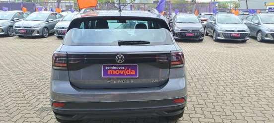 VOLKSWAGEN-T-CROSS-2024
