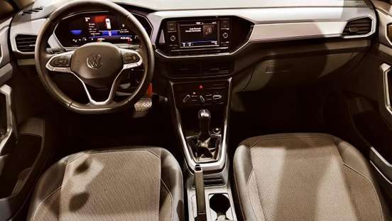VOLKSWAGEN-T-CROSS-2024