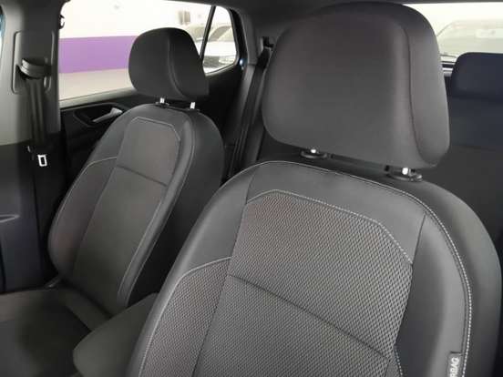 VOLKSWAGEN-T-CROSS-2024