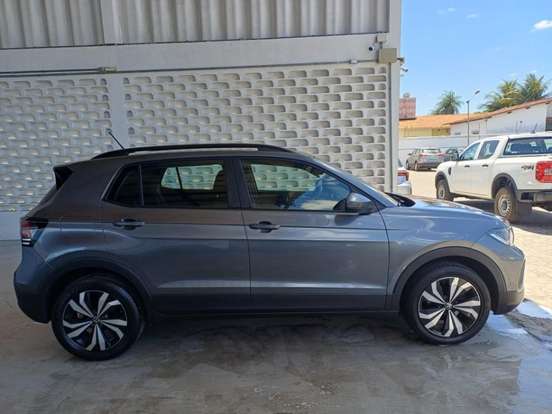 VOLKSWAGEN-T-CROSS-2024