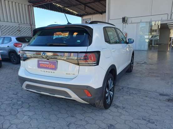 VOLKSWAGEN-T-CROSS-1.0 200 TSI TOTAL FLEX AUTOMÁTICO VOLKSWAGEN-T-CROSS-2025