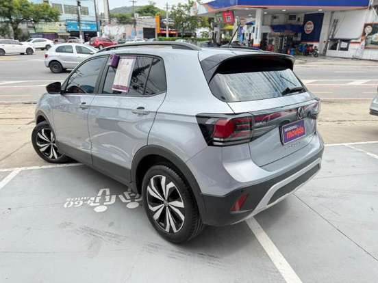VOLKSWAGEN-T-CROSS-2025